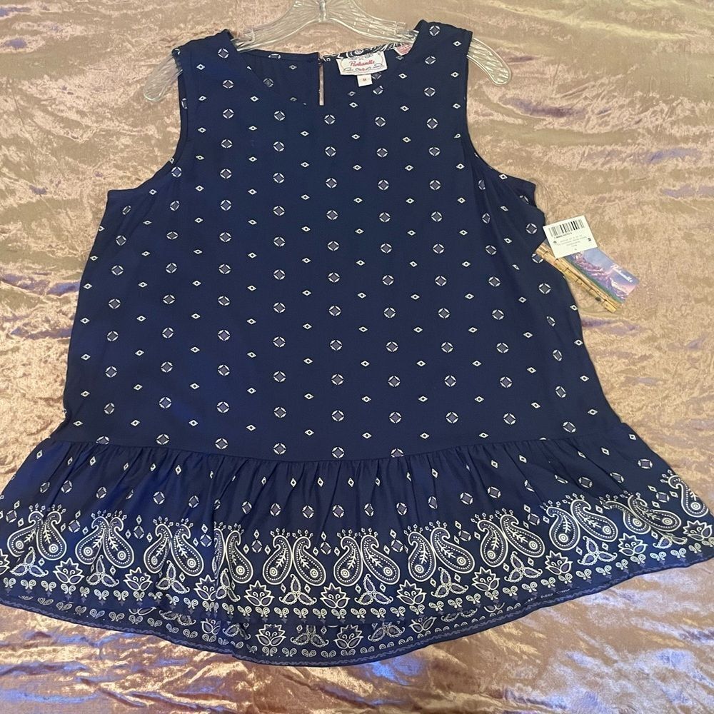 Blue sleeveless Westwrn Top Navy and White paisley ruffle (medium) NWT